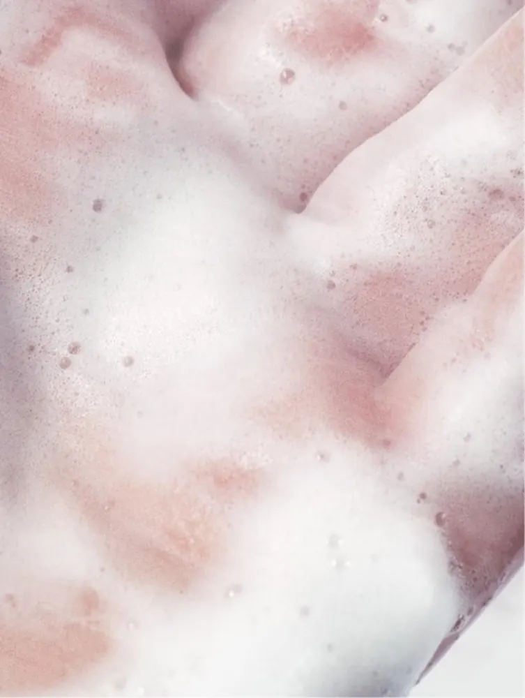 Sensitive Skin Face & Body Cleanser texture